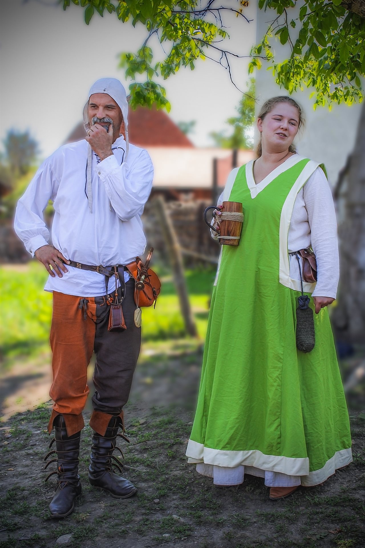 Héjja Árpád (RO) - Hűha asszony, Székelyderzs, Hargita megye a középkor bemutatása