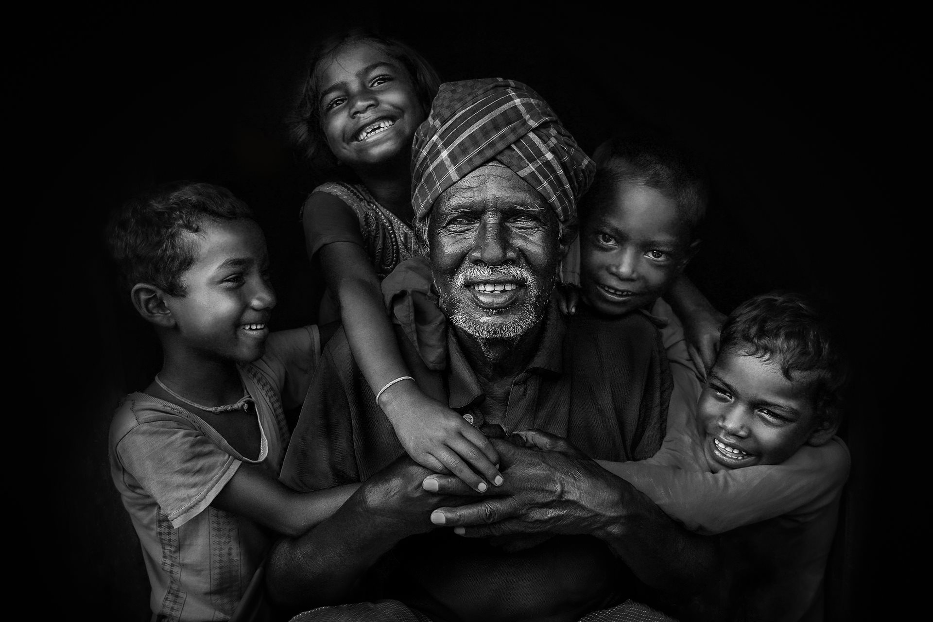 Sanjoi Bhattacharya EFIAP (IN)